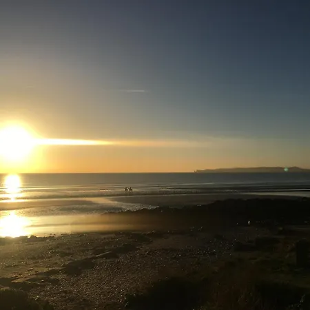 Отель Shoreline 4*