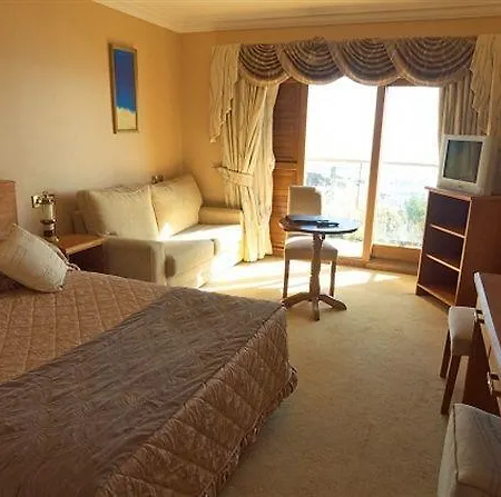 Hotel Shoreline