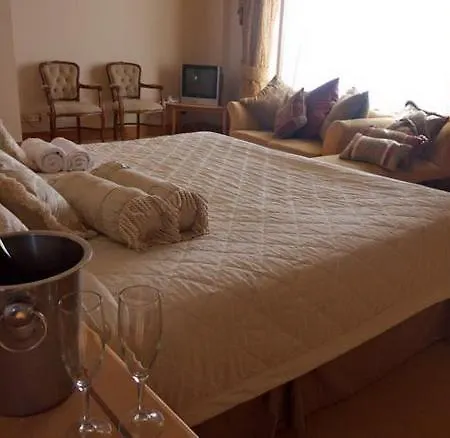 فندق Shoreline دونبيت