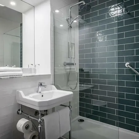 Shoreline فندق دونبيت