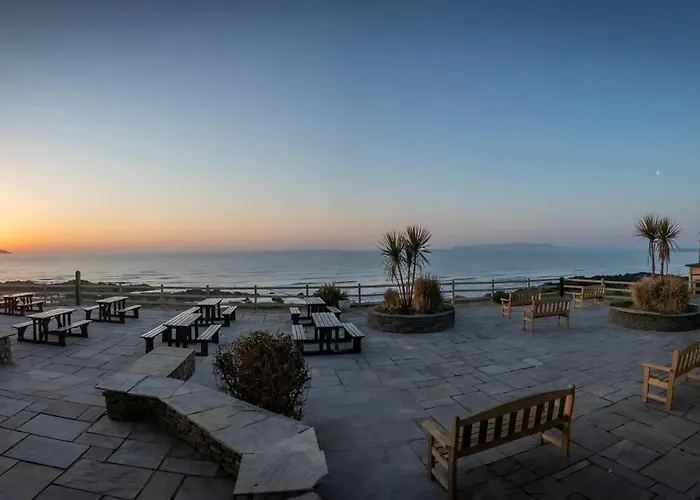 Отель Shoreline 4*