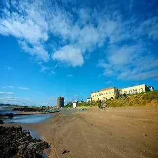 Shoreline Отель Донабейт